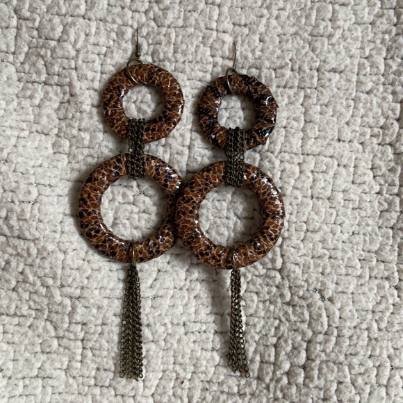 Faux Snakeskin Large Circular Dangle Earrings in Brown and Tan - Picture 3 of 7